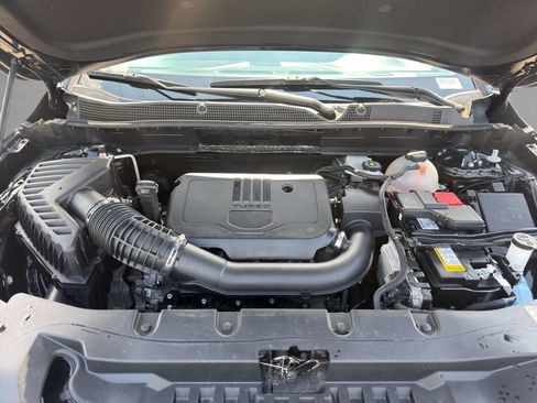 Used 2024 Chevrolet Blazer LT w/ Convenience Package FWD image 21