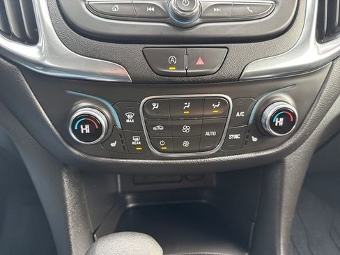 Used 2024 Chevrolet Equinox LT w/ LPO, Floor Liner Package image 31