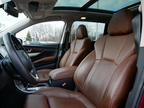 Used 2019 Subaru Ascent Touring AWD/4WD image 8
