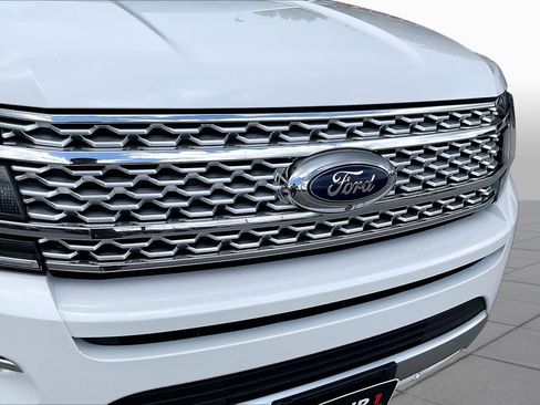 Used 2021 Ford Expedition Max Platinum RWD image 30