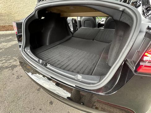 Used 2021 Tesla Model 3 Standard Range Plus image 30