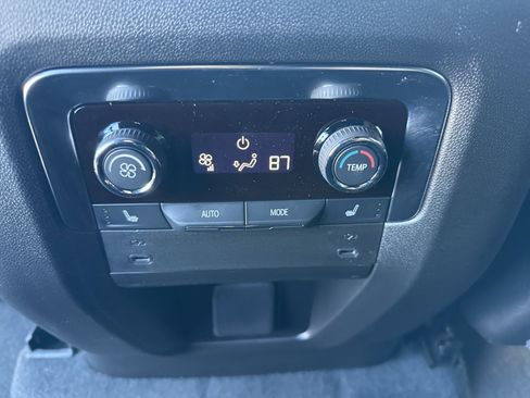 New 2026 Chevrolet Tahoe Premier image 17