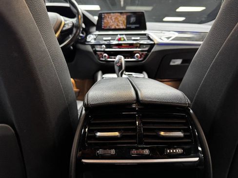 Used 2018 BMW 530i 530i image 40