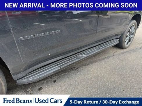 Used 2023 Chevrolet Suburban RST w/ Luxury Package AWD/4WD image 7