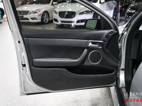 Used 2009 Pontiac G8 GT w/ Premium Package RWD image 13