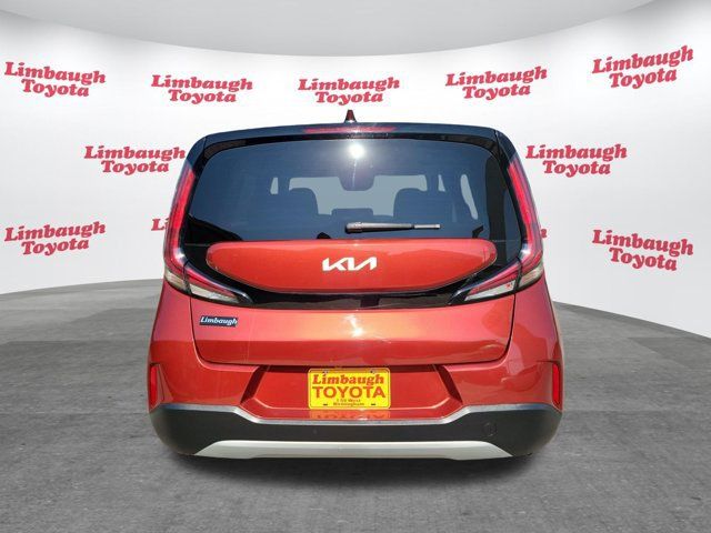 Used 2024 Kia Soul LX FWD image 22
