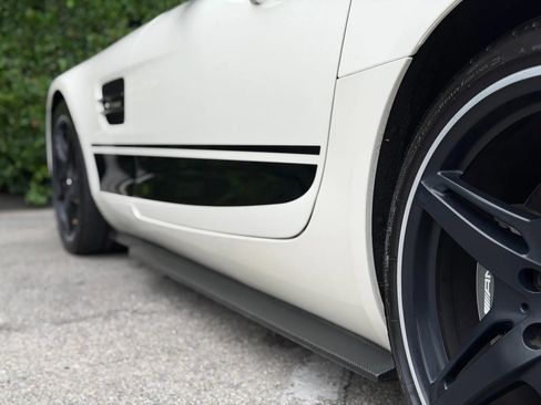 Used 2018 Mercedes-Benz AMG GT Roadster image 21