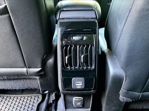 Used 2024 Jeep Compass Trailhawk AWD/4WD image 14