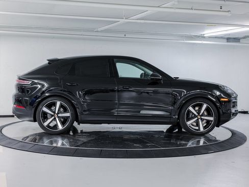 New 2026 Porsche Cayenne S AWD/4WD image 8