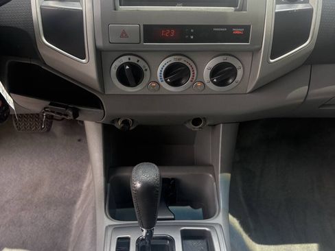 Used 2007 Toyota Tacoma PreRunner RWD image 31