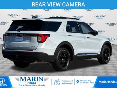 Used 2025 Ford Explorer Active
