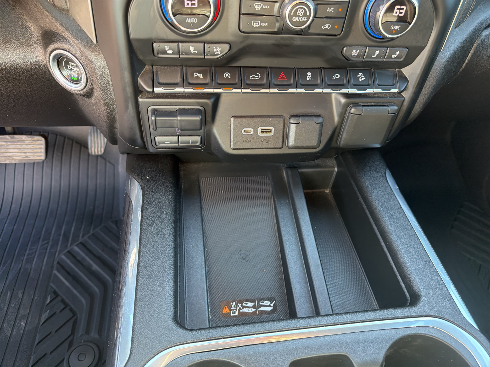 Used 2021 Chevrolet Silverado 1500 LTZ AWD/4WD image 21