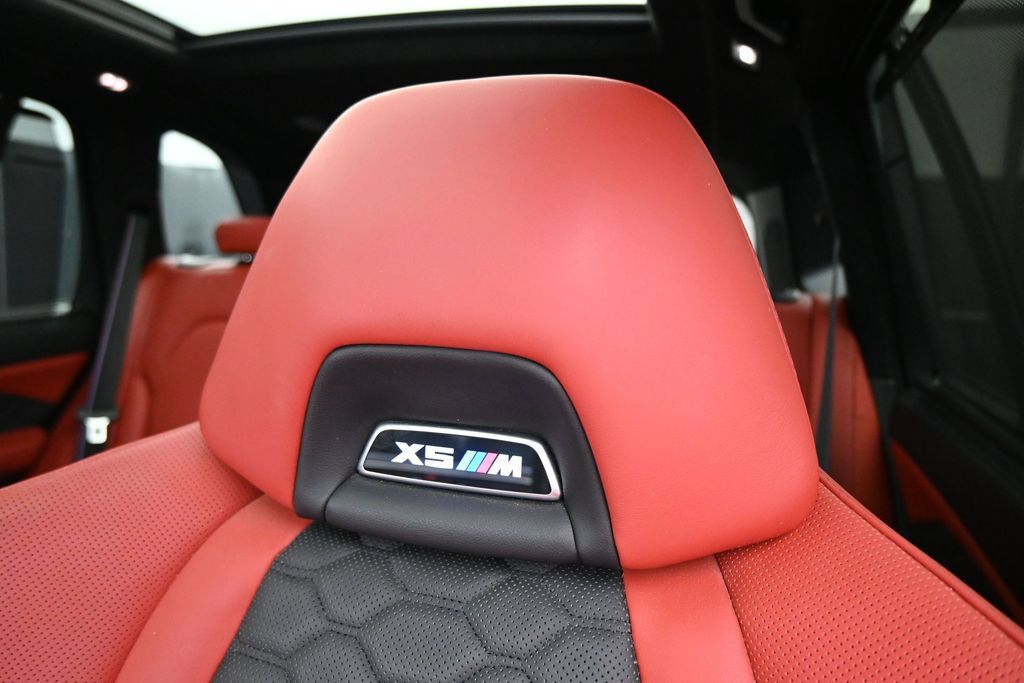 Used 2021 BMW X5 M w/ Competition Package AWD/4WD image 14