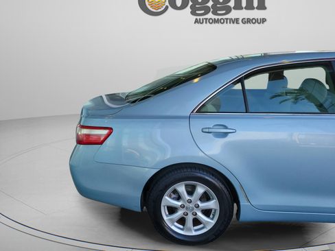 Used 2009 Toyota Camry LE image 5