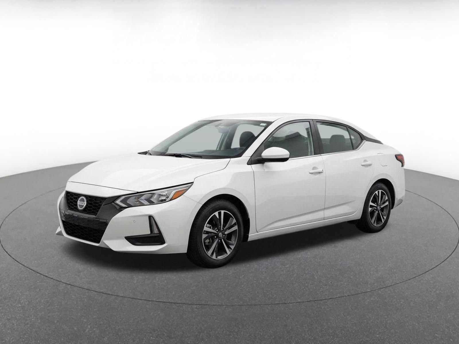 Used 2025 Nissan Sentra SV FWD image 3
