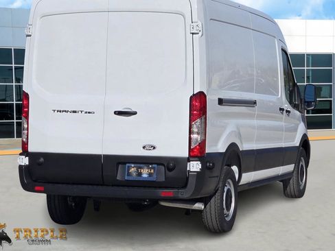 New 2026 Ford Transit 250 148 Medium Roof w/ Load Area Protection Package RWD image 5