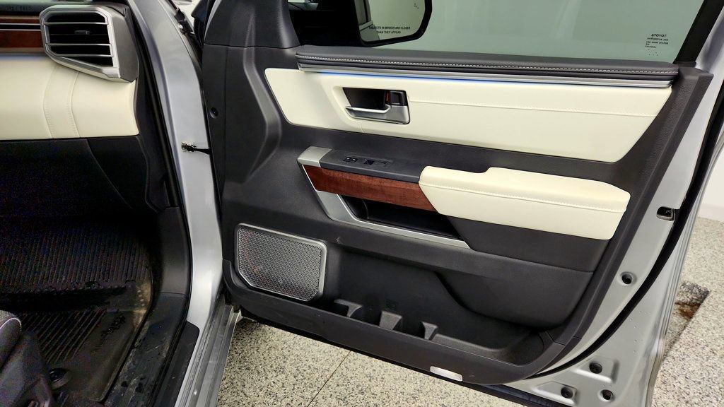 Used 2024 Toyota Tundra Capstone AWD/4WD image 25