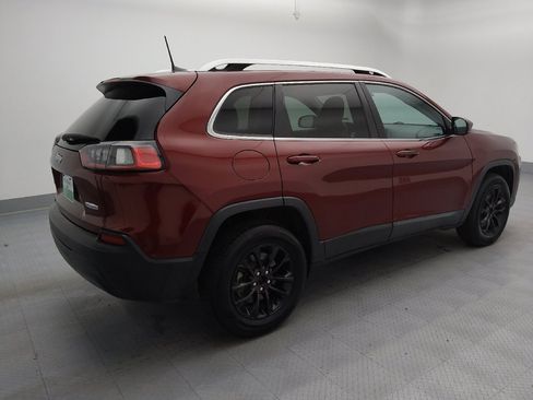 Used 2019 Jeep Cherokee Latitude Plus w/ Cold Weather Group AWD/4WD image 10