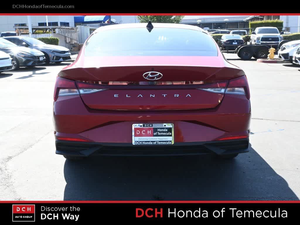 Used 2023 Hyundai Elantra SEL FWD image 6