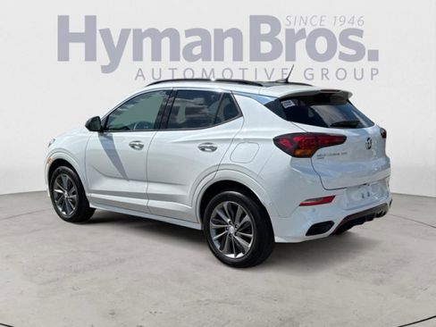 Used 2022 Buick Encore GX Essence w/ Advanced Technology Package image 5