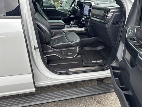 Certified 2024 Ford F150 Platinum AWD/4WD image 8