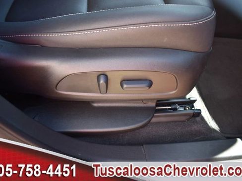 Used 2024 Chevrolet Blazer LT FWD image 24