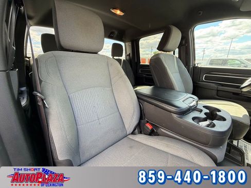 Used 2024 RAM 3500 Big Horn image 32