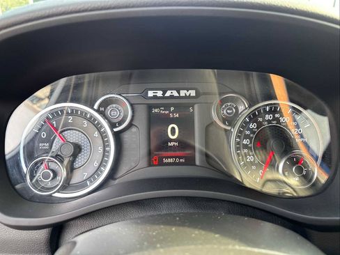 Used 2024 RAM 2500 Big Horn AWD/4WD image 13