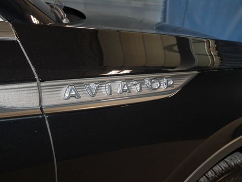 Used 2025 Lincoln Aviator Reserve w/ Equipment Group 201A AWD/4WD image 44