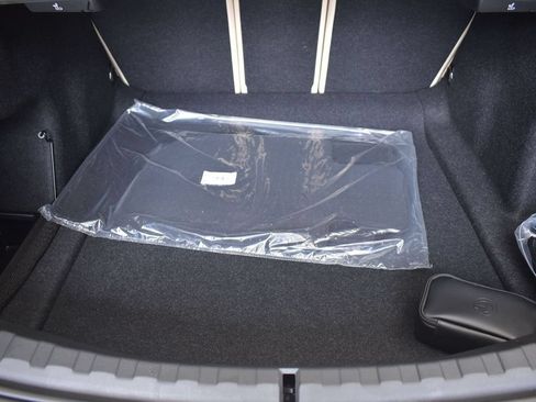 Used 2026 BMW 330i Sedan w/ Convenience Package RWD image 20