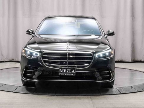Used 2026 Mercedes-Benz S 580 4MATIC Sedan image 6