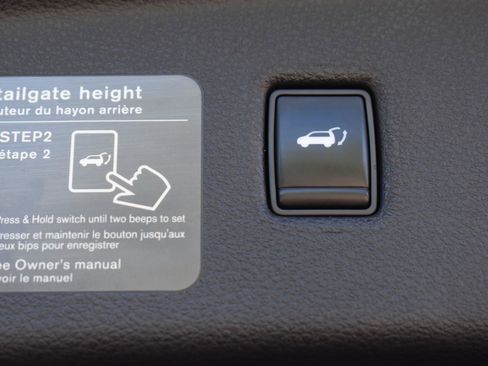 Used 2021 INFINITI QX50 Luxe w/ Cargo Package image 44