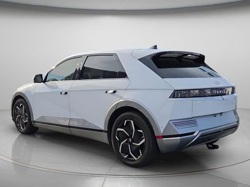 Used 2023 Hyundai Ioniq 5 Limited RWD image 4