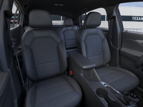 New 2026 Buick Envista Sport Touring FWD image 17