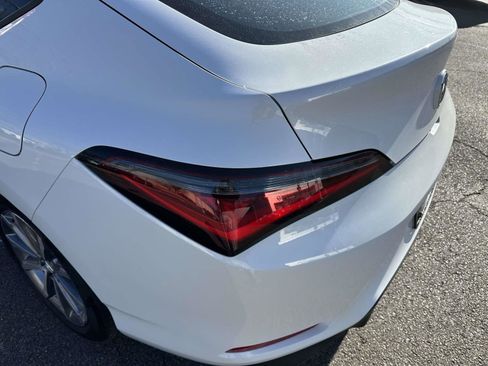 Used 2025 Acura Integra image 9