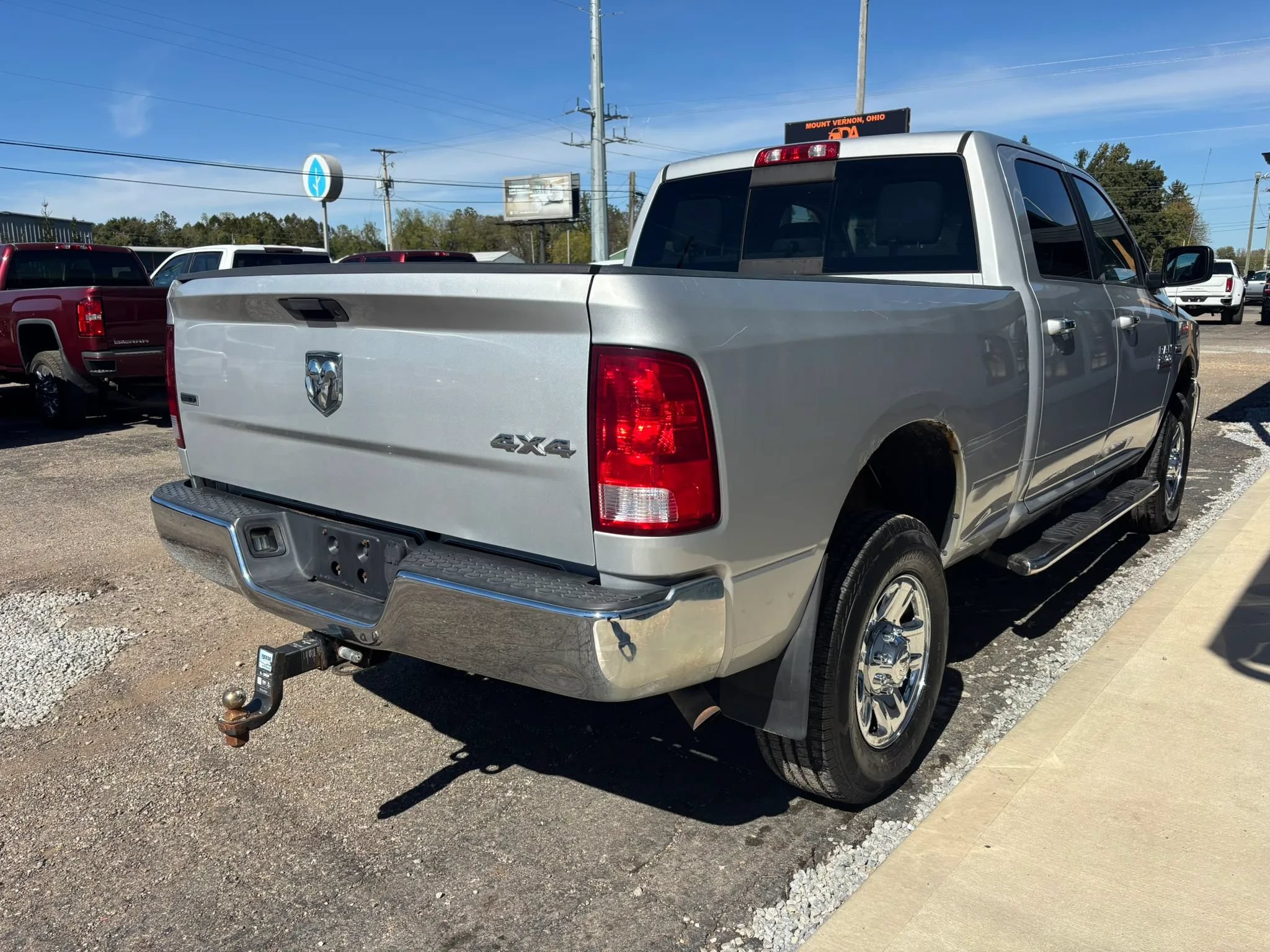 Used 2017 RAM 2500 SLT AWD/4WD image 8