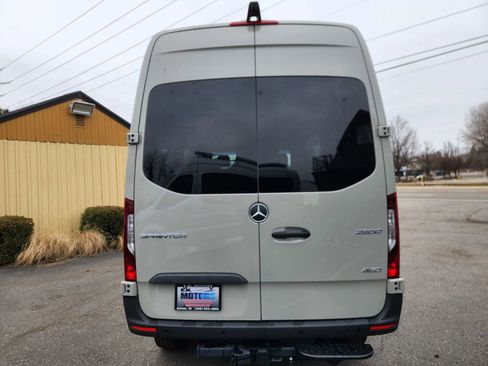 Used 2026 Mercedes-Benz Sprinter 2500 image 7