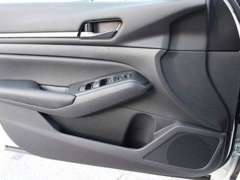 New 2025 Nissan Altima 2.5 S image 14