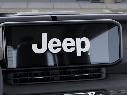 New 2026 Jeep Wrangler Unlimited Sahara AWD/4WD image 18