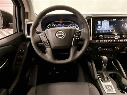 New 2026 Nissan Frontier SV w/ All-Weather Content Package AWD/4WD image 22