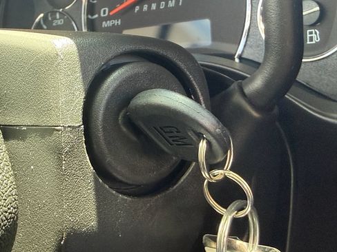 Used 2025 Chevrolet Express 2500 w/ Driver Convenience Package RWD image 17