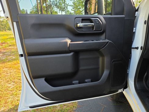 New 2026 Chevrolet Silverado 2500 Custom w/ Custom Convenience Package AWD/4WD image 11