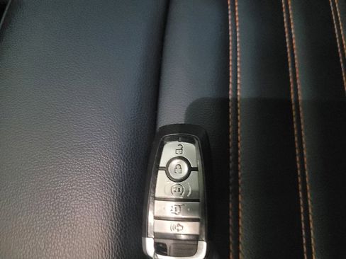 Used 2023 Ford Edge SEL w/ Sport Appearance Package image 32