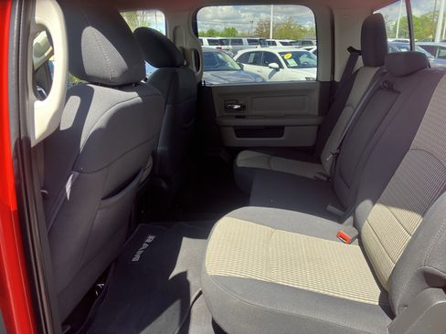Used 2012 RAM 1500 Big Horn w/ Luxury Group AWD/4WD image 14