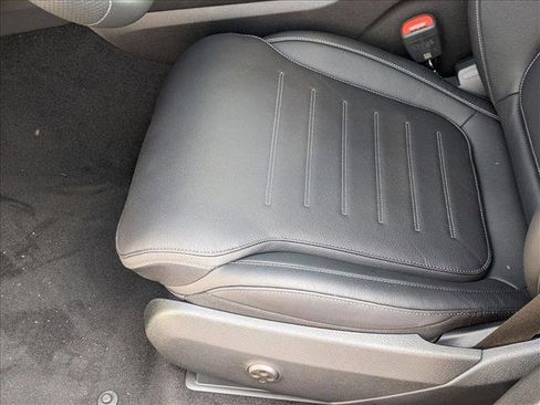 New 2025 Mercedes-Benz GLC 43 AMG 4MATIC image 4