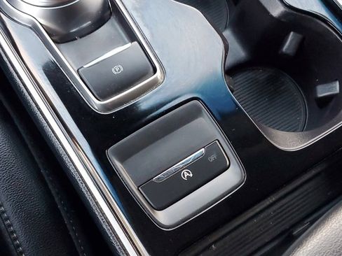 Certified 2019 Ford Edge SEL w/ Equipment Group 201A image 31