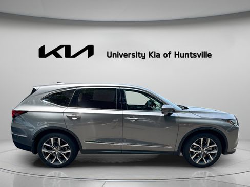 Used 2023 Acura MDX FWD w/ Technology Package image 9