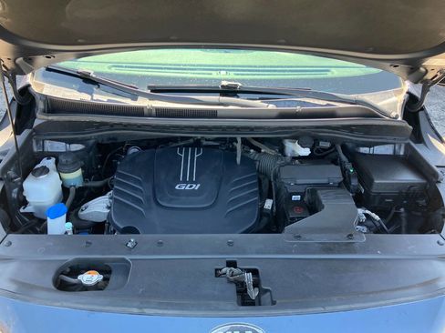 Used 2015 Kia Sedona LX w/ LX Convenience Package image 22