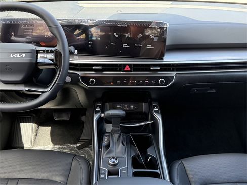 New 2026 Kia Sorento S w/ S Panoramic Sunroof Package image 15