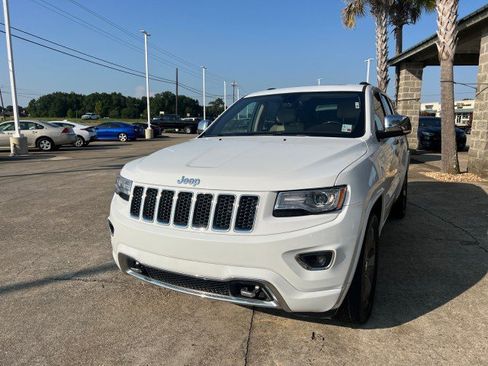 Used 2016 Jeep Grand Cherokee Overland image 12